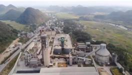 舉報(bào)！這家水泥廠快把山頭“削掉”一大半了！