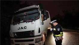 爆表！十幾天這個(gè)地方查處貨車違規(guī)23453起！